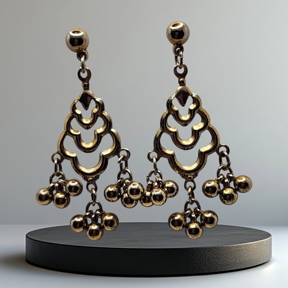 90S VINTAGE GOLD TONE STATEMENT FRINGE EARRINGS - Picture 8 of 9